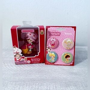 TLS Strawberry shortcake Collectible Figure and Set of 4 pins